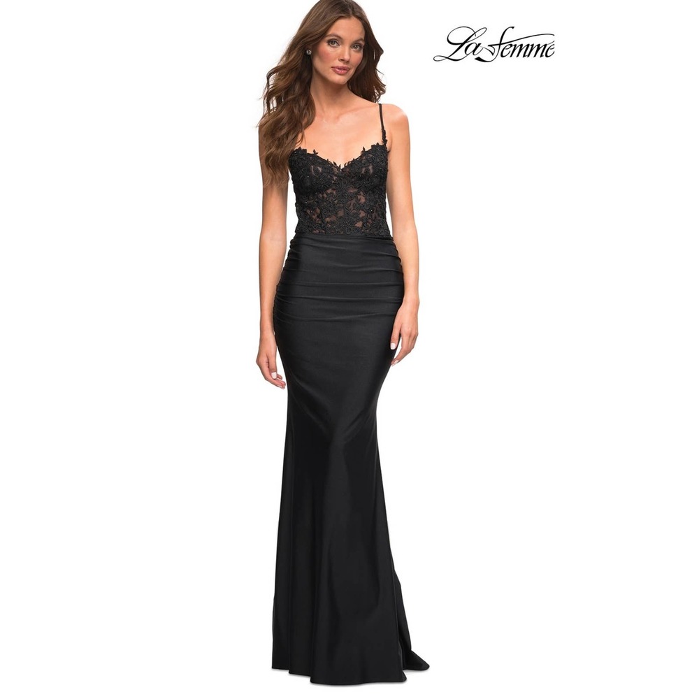 NWOT La Femme Lace Top Fit & Flare Dress Size 6